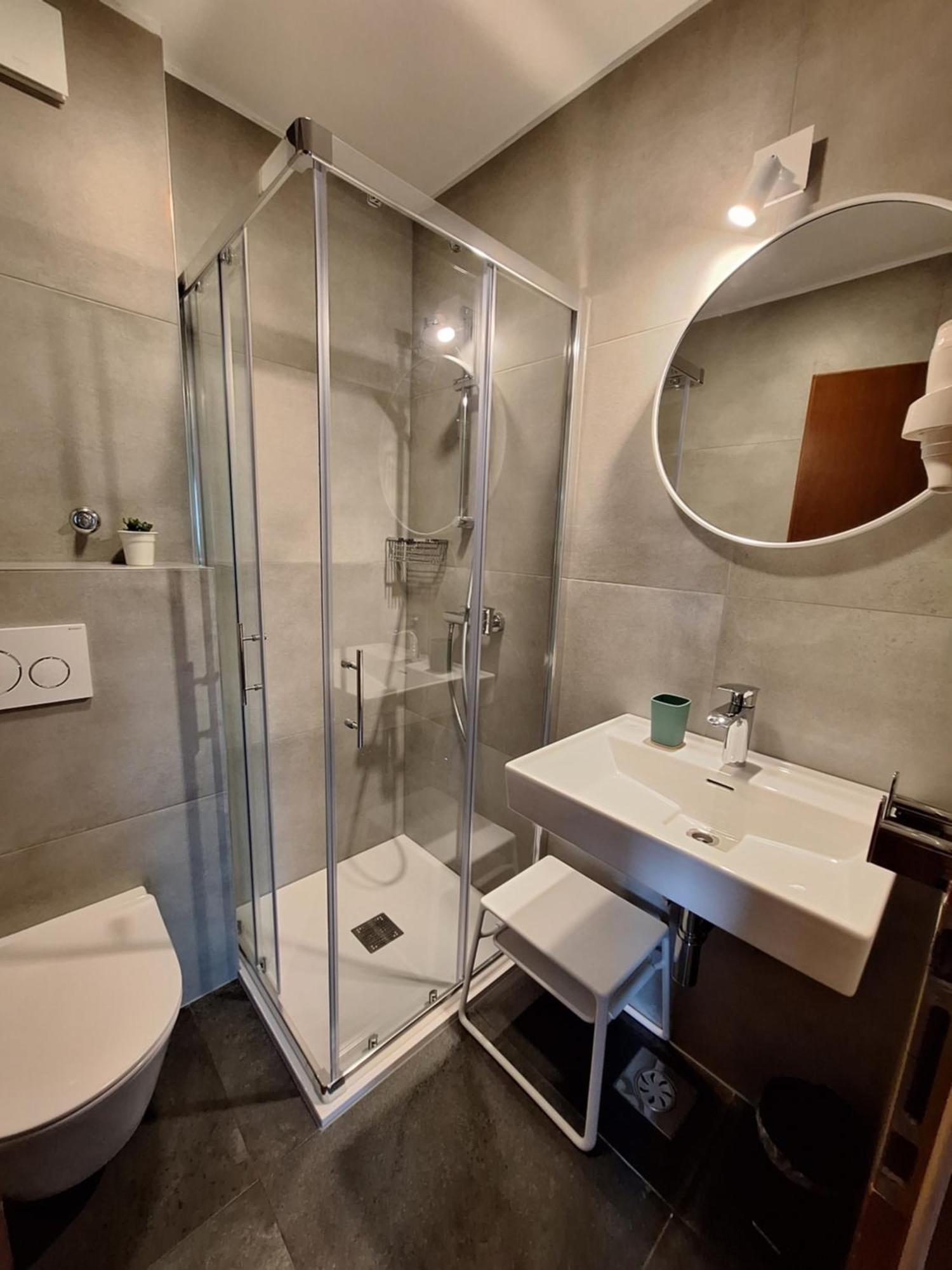 Apartma Mia, Aparthotel Rosa Podčetrtek Rum bild